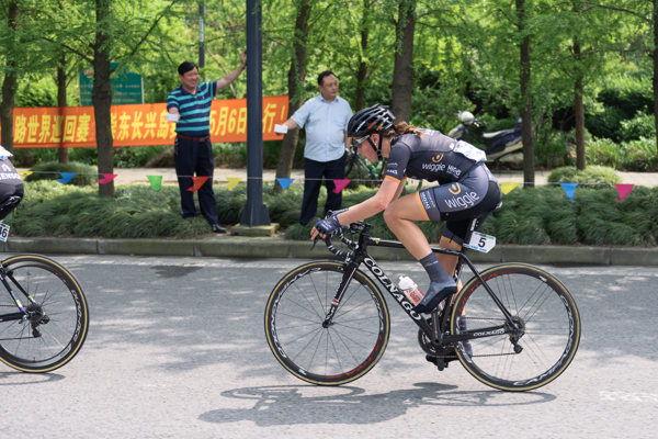 Amy Roberts (Wiggle High5) - Tour of Chongming Island 2016 - Stage 1. A 139.8km road race on Chongming Island, China on May 6th 2016.